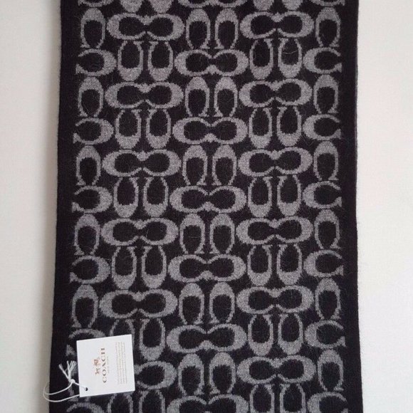 NWT Coach Signature Logo Knit Scarf Wraps F86019 - Picture 1 of 3